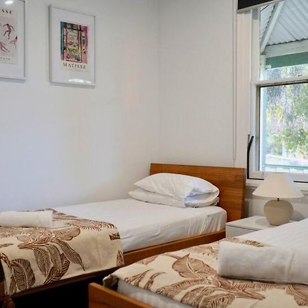 Honeysuckle St Cottage. Central Location. Sleeps 8 Bendigo Buitenkant foto